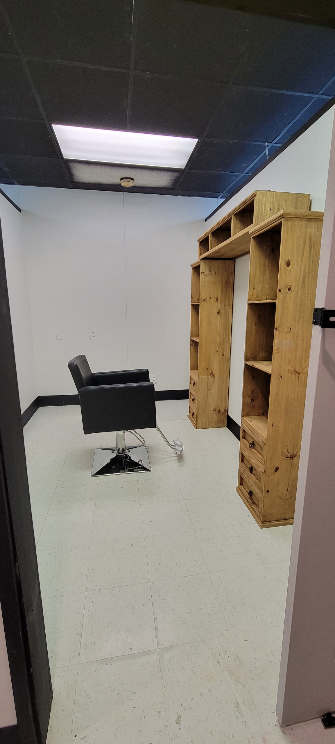 1405 Security Drive - 112